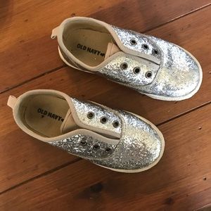 Old Navy Silver Glitter Sneakers